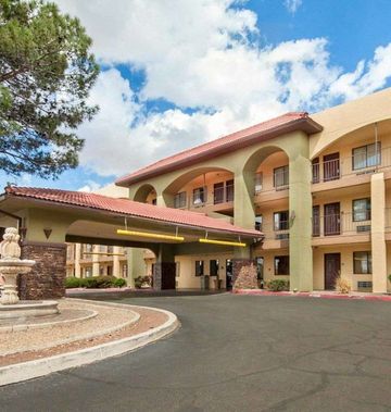 Quality Inn Airport East