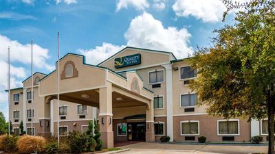 Quality Suites Burleson