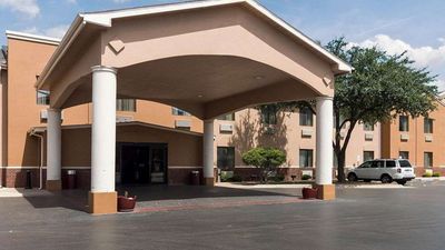 Quality Suites of Midland