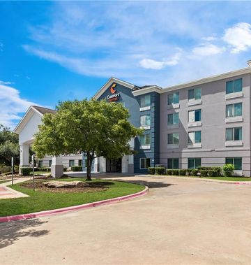 Comfort Suites Austin Airport