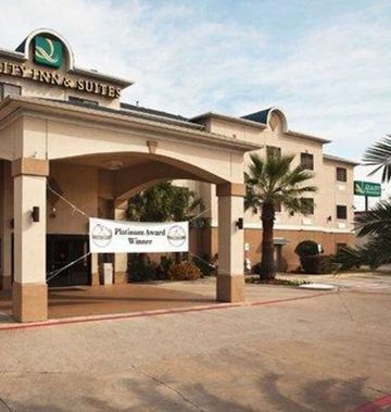Quality Inn and Suites Near University