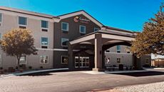 Comfort Suites