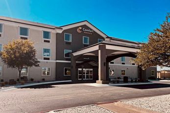 Comfort Suites