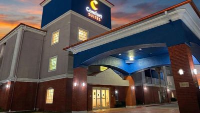 Comfort Suites