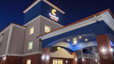Comfort Suites