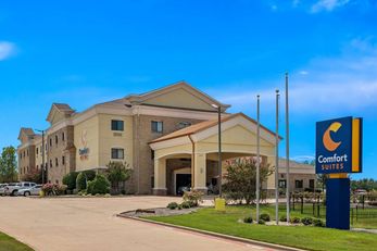 Comfort Suites Lindale - Tyler North