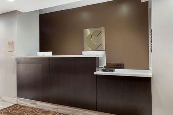 Comfort Inn & Suites near Medical Center