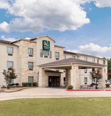Quality Suites, Huntsville