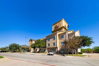 Comfort Inn & Suites