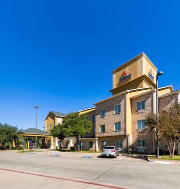 Comfort Inn & Suites