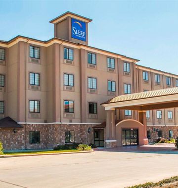 Sleep Inn & Suites at Six Flags