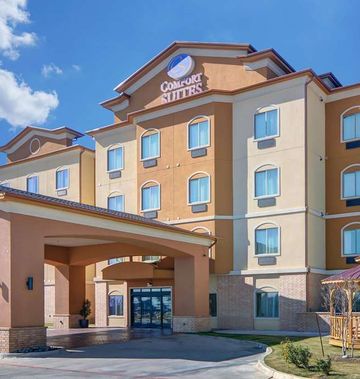 Comfort Suites at Lake Worth