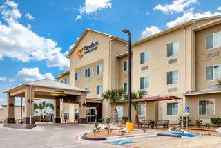 Comfort Inn and Suites Lakeside