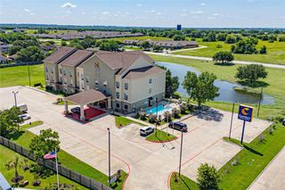 Comfort Inn and Suites Navasota