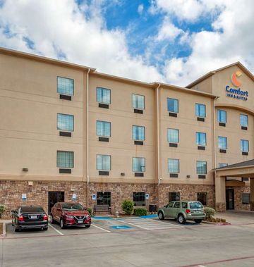 Comfort Inn & Suites