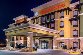 Comfort Suites