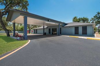 Econo Lodge Inn & Suites Fulton-Rockport