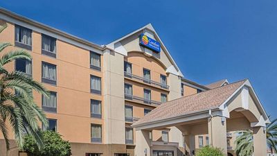 Comfort Inn & Suites
