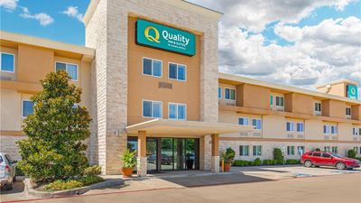 Quality Inn & Suites Plano East