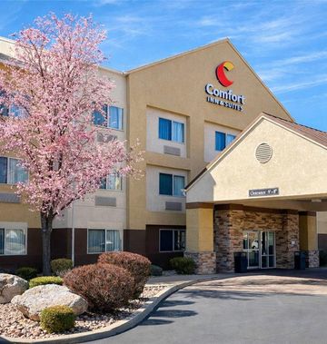 Comfort Inn & Suites