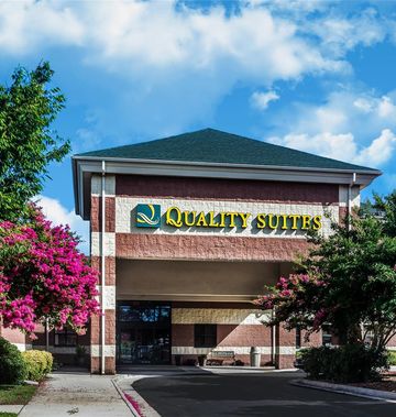 Quality Suites Lake Wright-Norfolk Arpt
