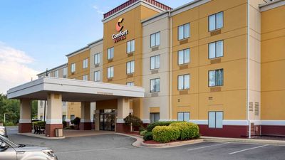 Comfort Suites