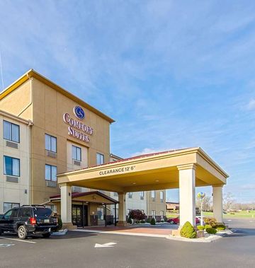 Comfort Suites