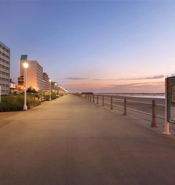 Surfbreak Oceanfront, an Ascend Hotel