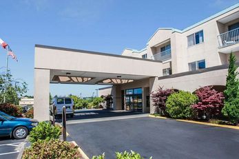 Quality Inn Grand Suites Bellingham