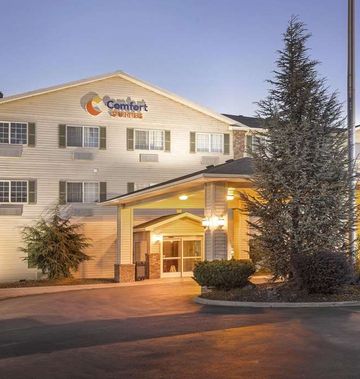Comfort Suites