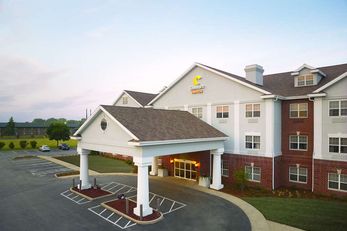 Comfort Suites Milwaukee Airport