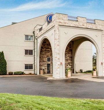 Comfort Suites at Par 4 Resort