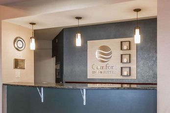 Comfort Inn & Suites Madison East