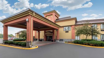 Quality Inn & Suites Brownsburg
