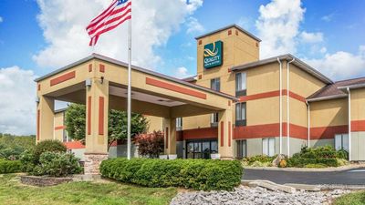 Quality Inn & Suites Lawrenceburg