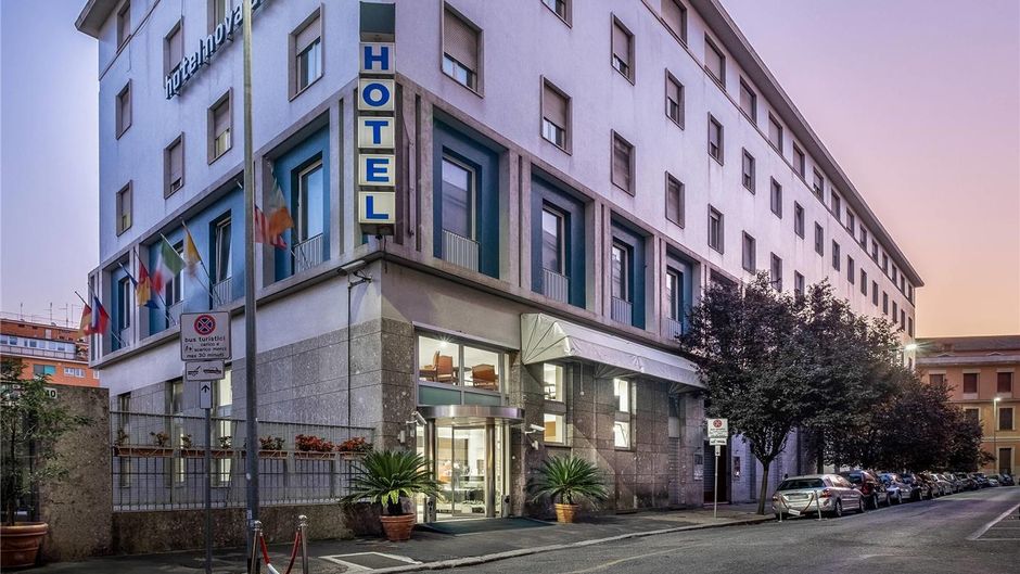 Quality Hotel Nova Domus Exterior