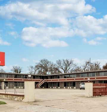 Econo Lodge Winfield