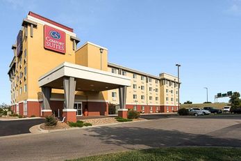 Comfort Suites Airport