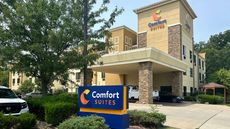 Comfort Suites