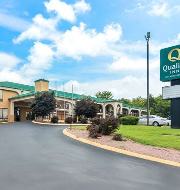 Quality Inn Russellville