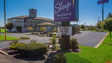 Sleep Inn and Suites Cave City