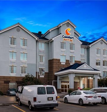 Comfort Suites