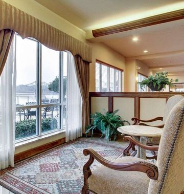 Clarion Suites Riverfront Vidalia