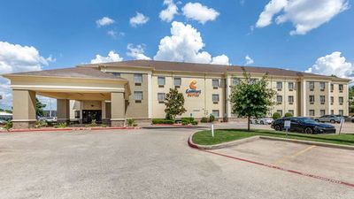 Comfort Suites