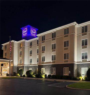 Sleep Inn & Suites
