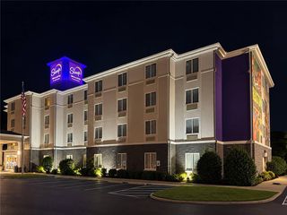 Sleep Inn & Suites