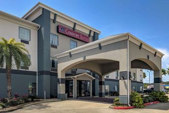 Comfort Suites