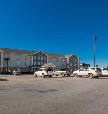 MainStay Suites