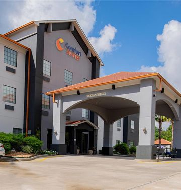 Comfort Suites