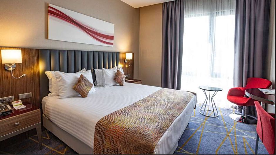 Ramada Istanbul Alibeykoy Room